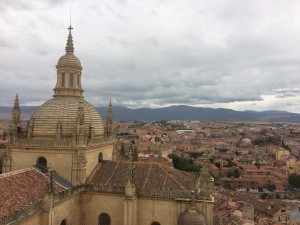 The view after climbing the tower of the Segovia Cathedral, which used to house the tallest tower in Spain. After it got burned down by a lightning strike, it was built up again allowing people to climb to the top.